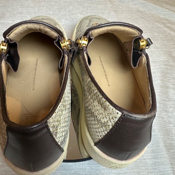 Giuseppe Zanotti Women 37.5 Python Print Low-Top Slip on Sneakers Gold Zippers - Picture 10 of 14